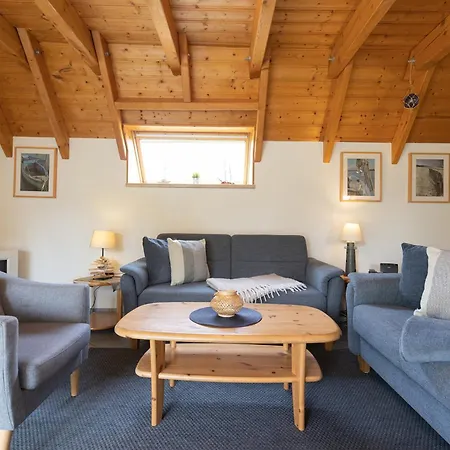 Wt 10 - Strandraeuber Komfort Ferienhaus *